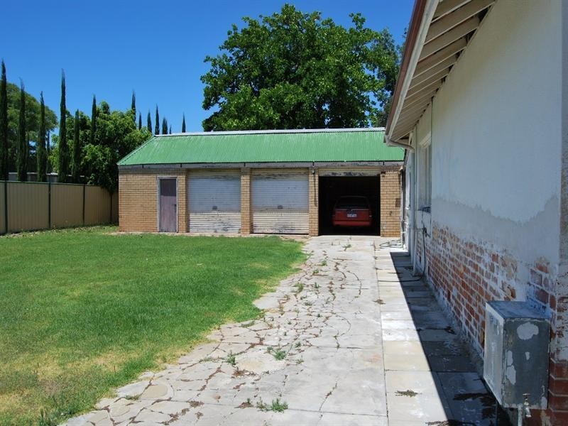 17 Pitchford Avenue, Maddington WA 6109