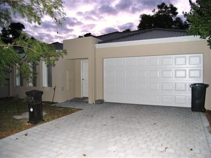 11 Walter Street, Gosnells WA 6110