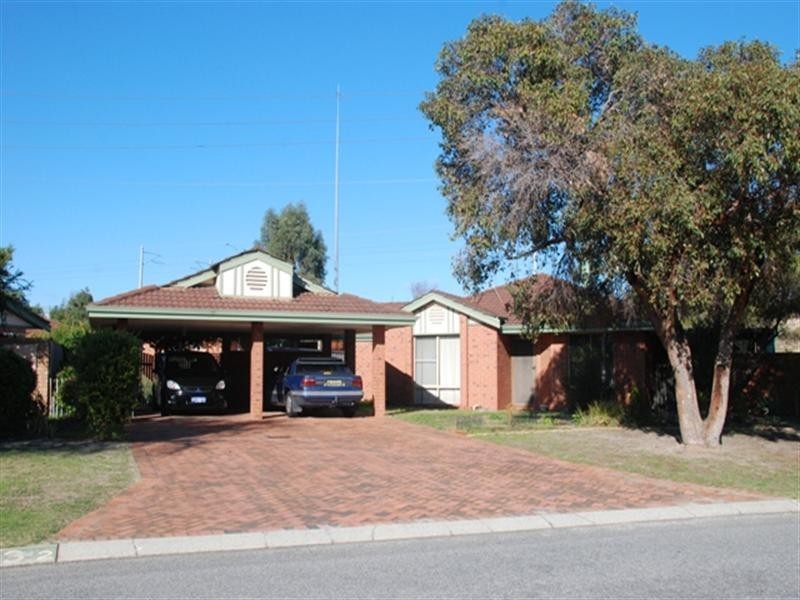 2/3 Rochester Avenue, Beckenham WA 6107