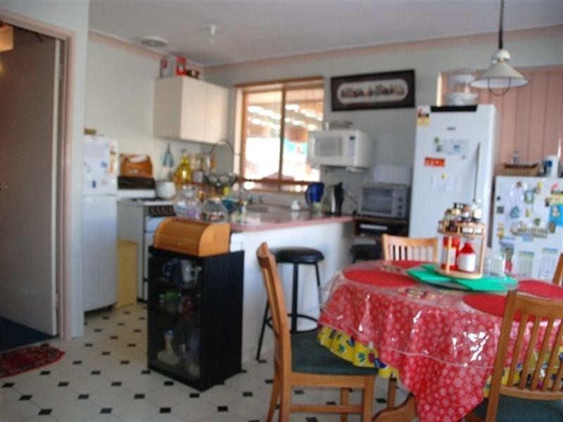 2/3 Rochester Avenue, Beckenham WA 6107