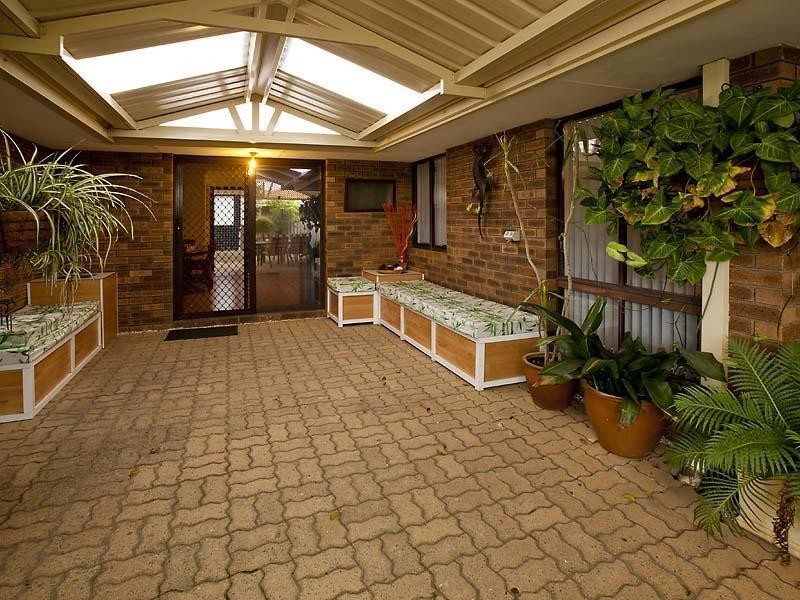 38 Denham Way, Thornlie WA 6108