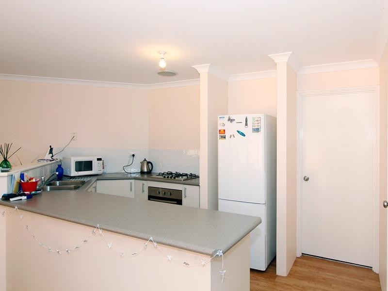 6/24 Tait Street, Armadale WA 6112