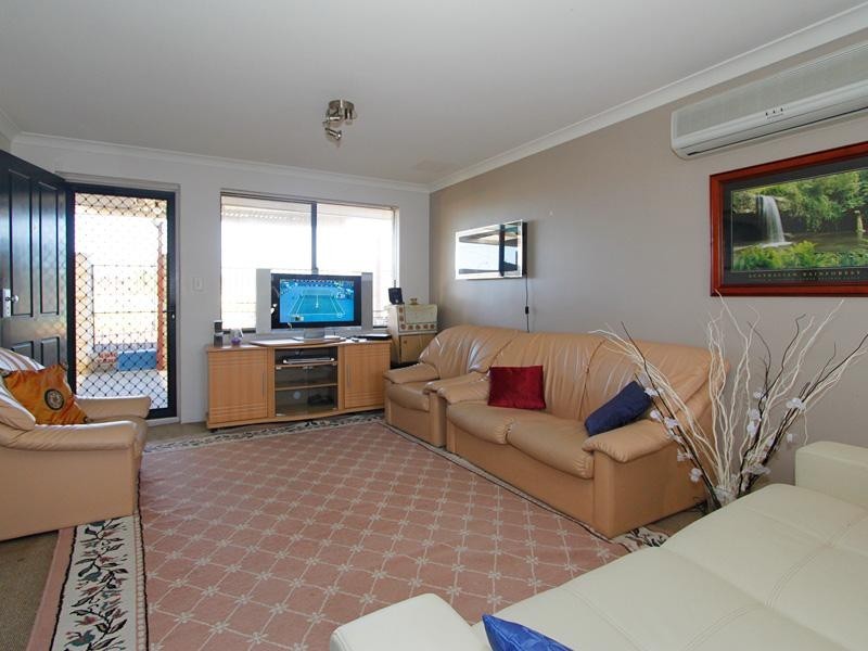 3/25 Apley Street, Maddington WA 6109