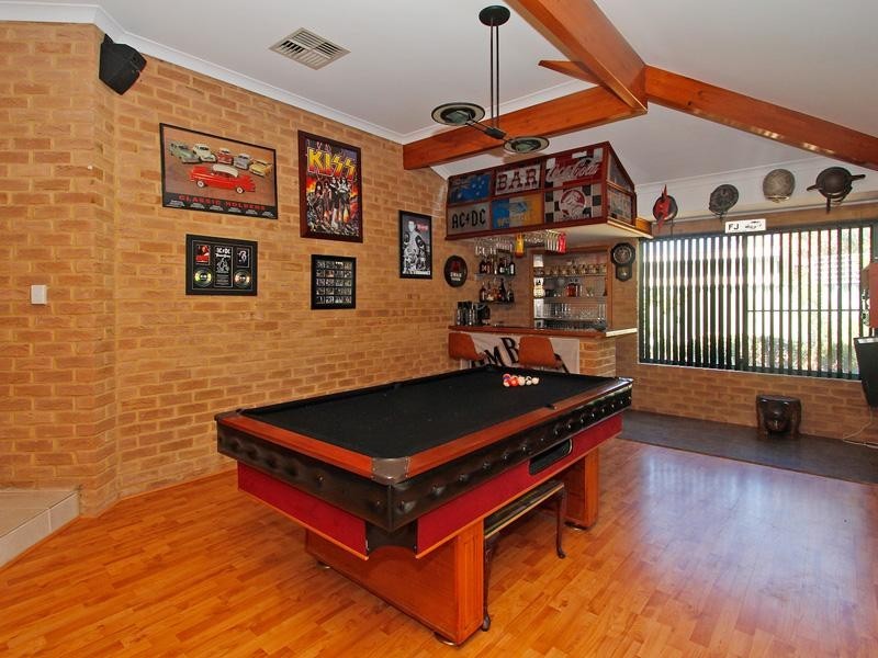 12 Spruce Place, Thornlie WA 6108