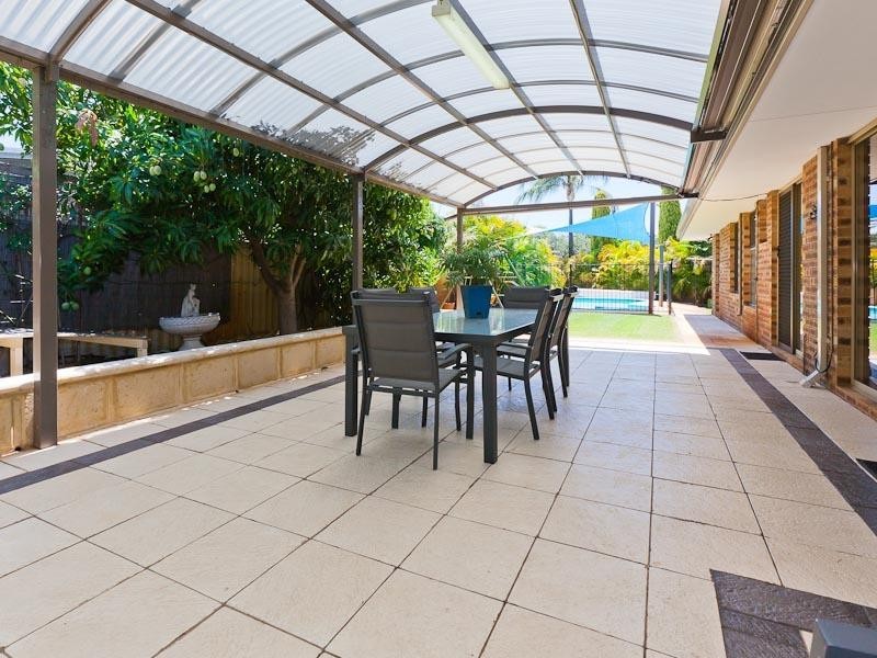 8 Jurien Way, Thornlie WA 6108
