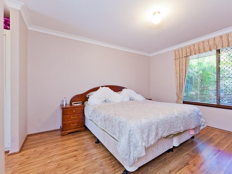 8 Jurien Way, Thornlie WA 6108