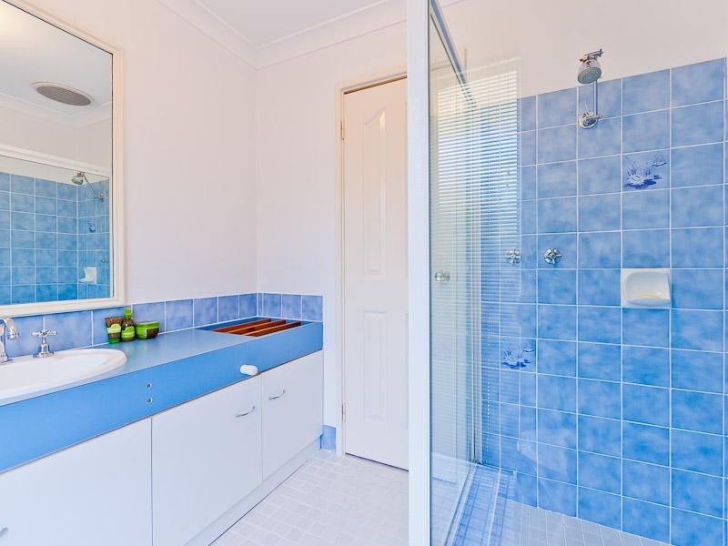 8 Jurien Way, Thornlie WA 6108