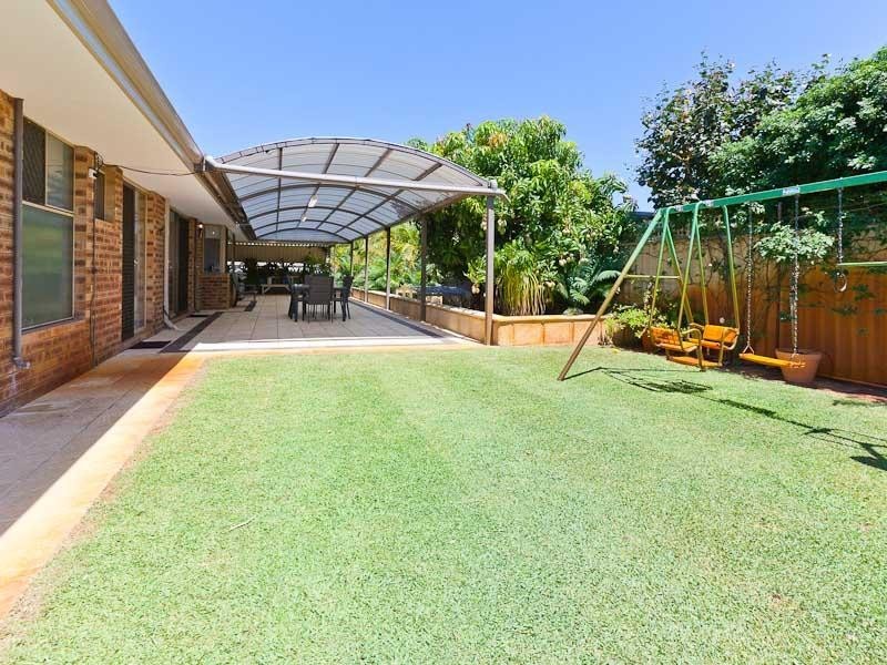 8 Jurien Way, Thornlie WA 6108