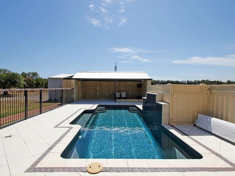 33 Gallager Way, Cardup WA 6122