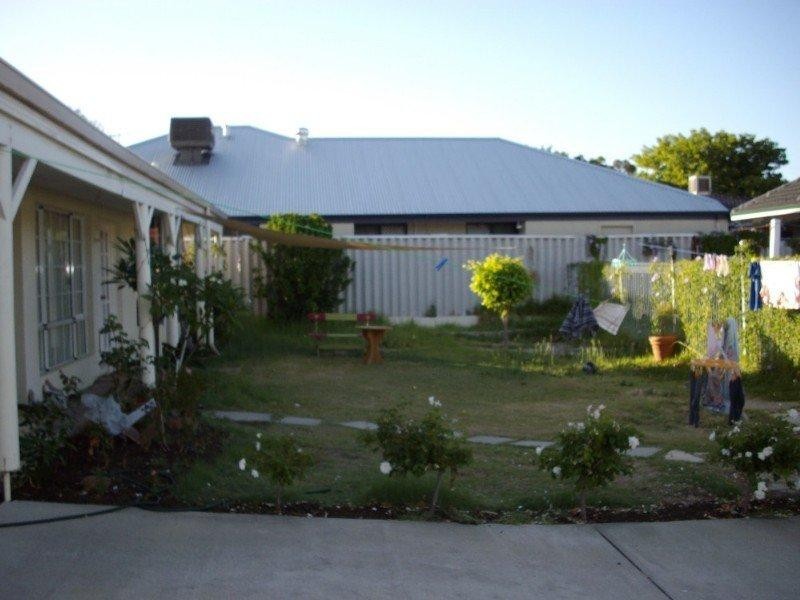 6 Garden Street, Cannington WA 6107