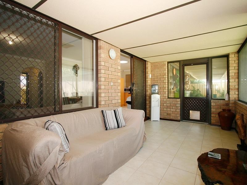 67 Ashburton Drive, Gosnells WA 6110