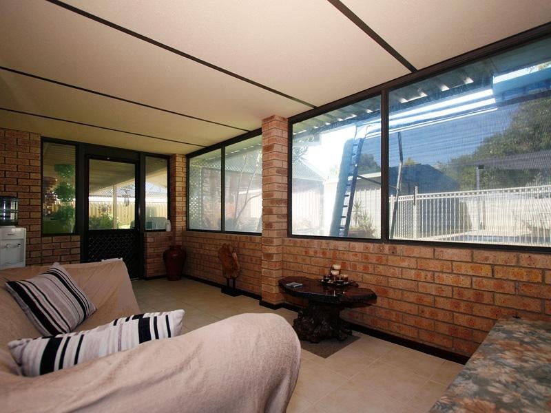 67 Ashburton Drive, Gosnells WA 6110