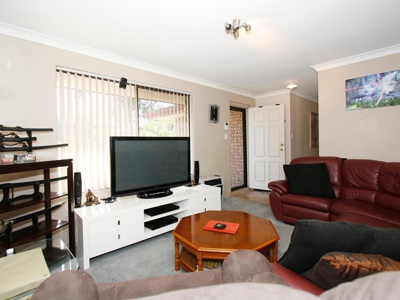 39 Wilkinson Street, Gosnells WA 6110