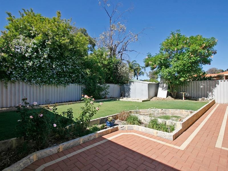 39 Wilkinson Street, Gosnells WA 6110