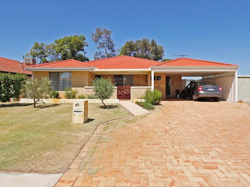 40 Leatherwood Way, Huntingdale WA 6110