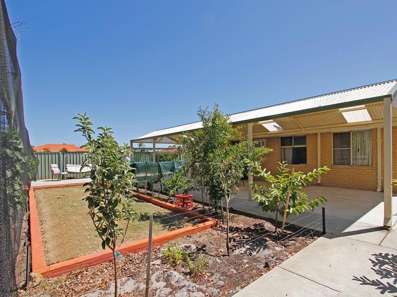 40 Leatherwood Way, Huntingdale WA 6110