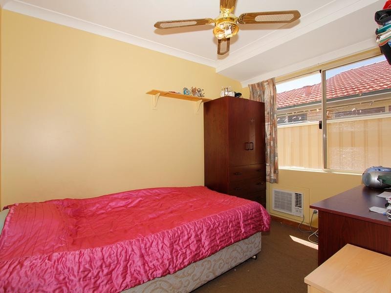 40 Leatherwood Way, Huntingdale WA 6110