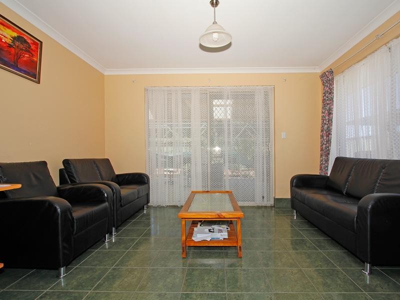 40 Leatherwood Way, Huntingdale WA 6110