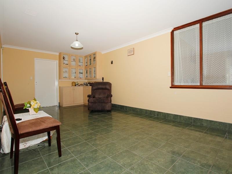 40 Leatherwood Way, Huntingdale WA 6110