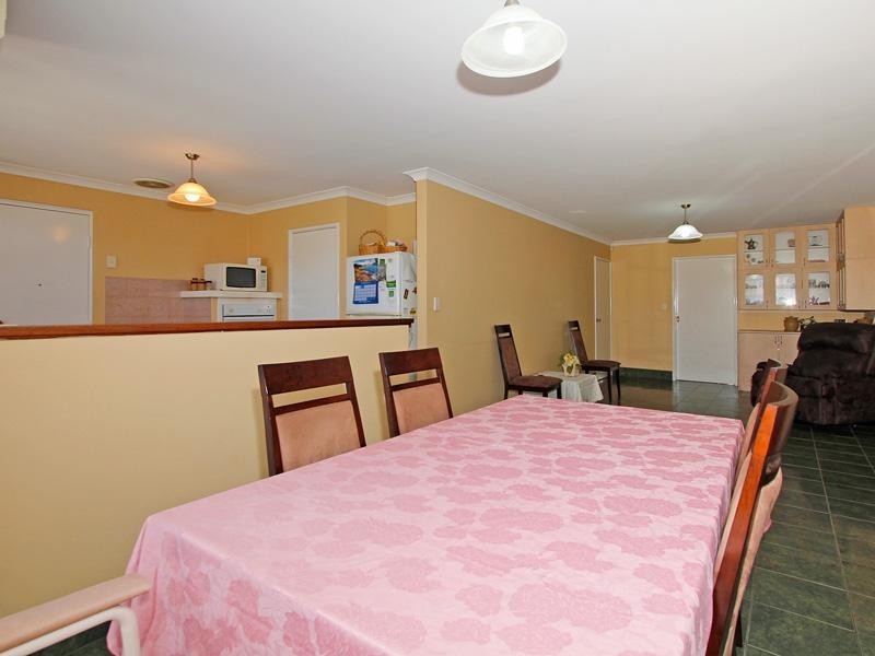 40 Leatherwood Way, Huntingdale WA 6110