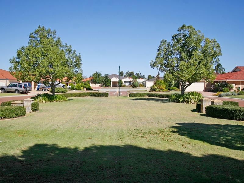 17 The Haven, Canning Vale WA 6155