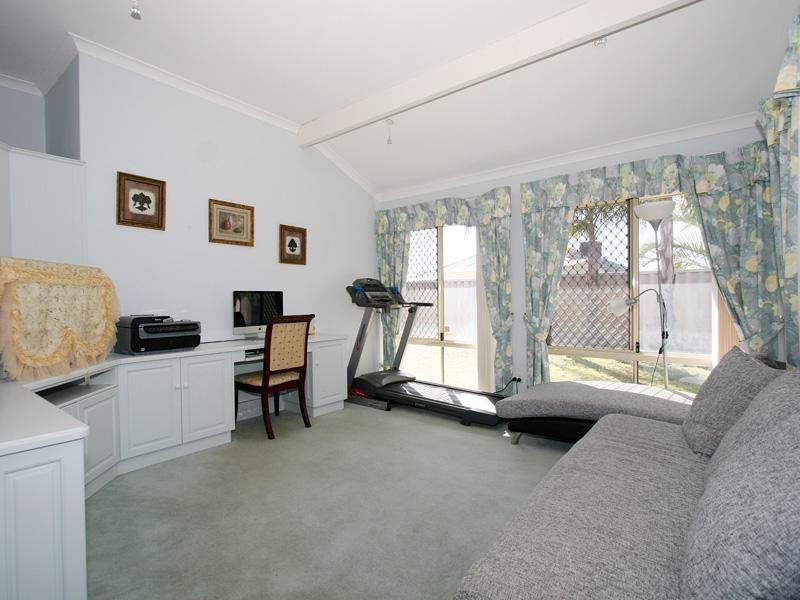 17 The Haven, Canning Vale WA 6155