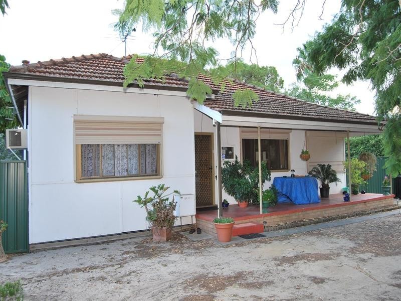 23 Terence Street, Gosnells WA 6110