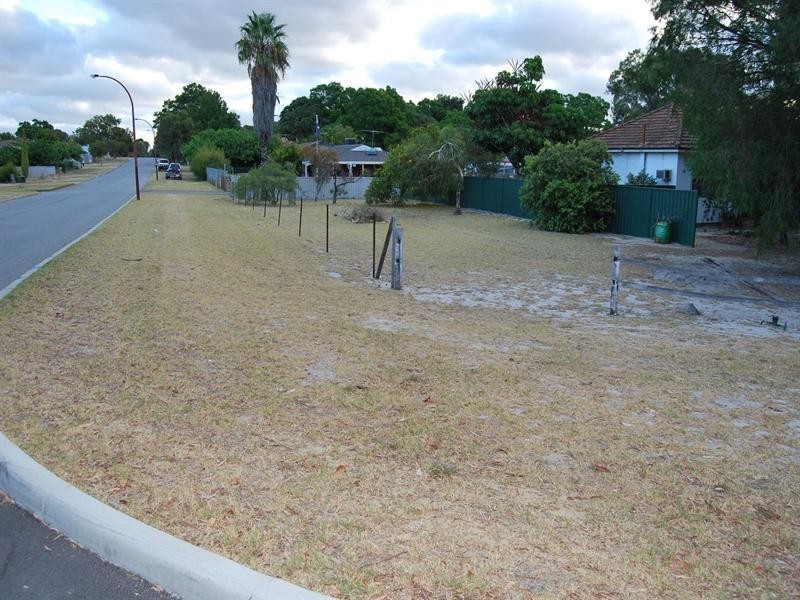 23 Terence Street, Gosnells WA 6110