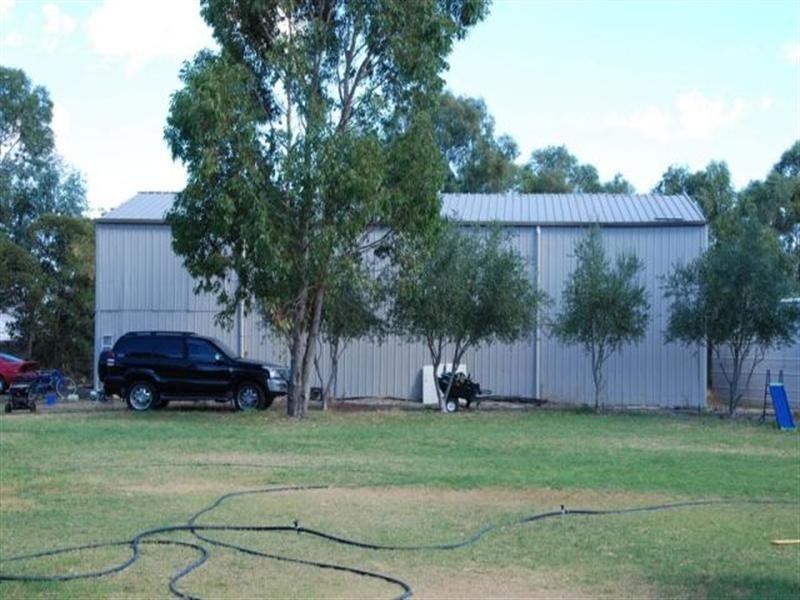 7 Balannup Road, Harrisdale WA 6112