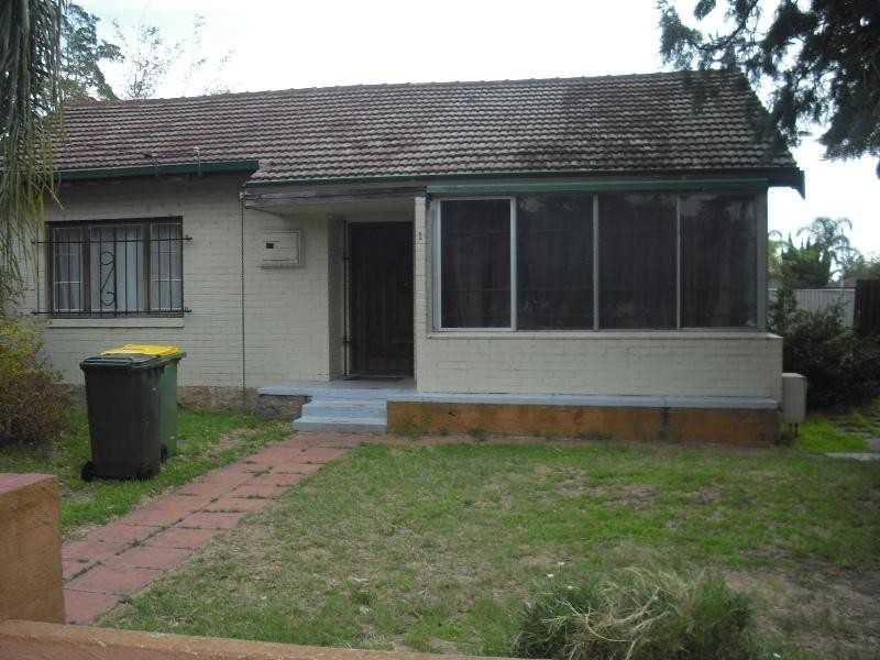 1 Railway Avenue, Kelmscott WA 6111