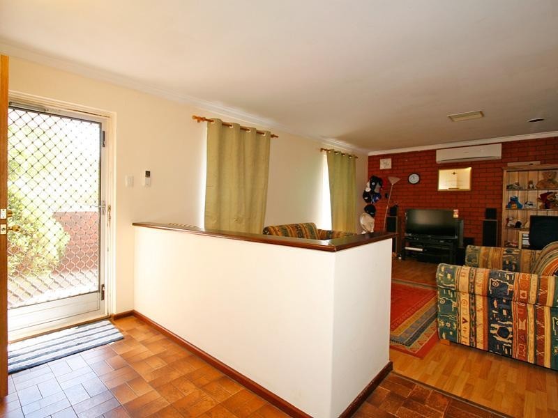 42 Virgilia Way, Forrestfield WA 6058