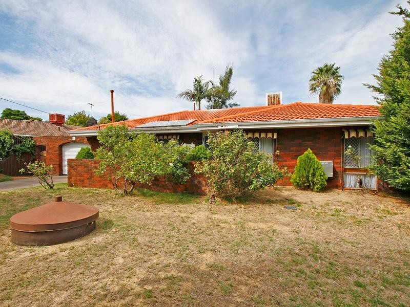 42 Virgilia Way, Forrestfield WA 6058