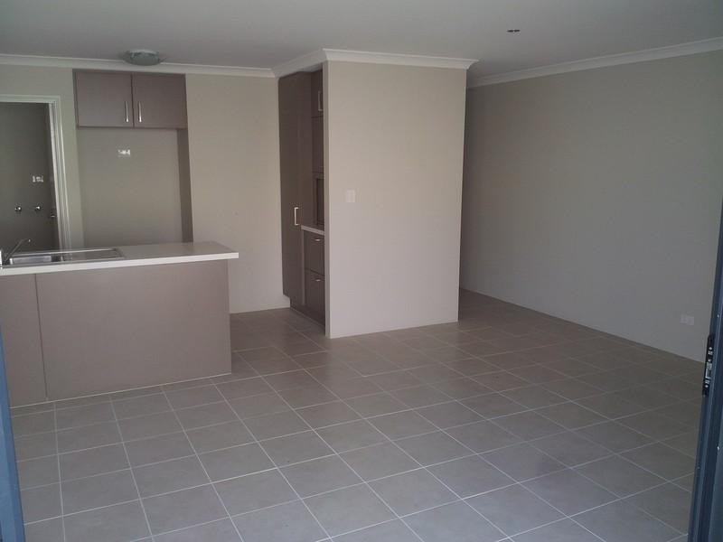 14 Vickridge Close, Beaconsfield WA 6162