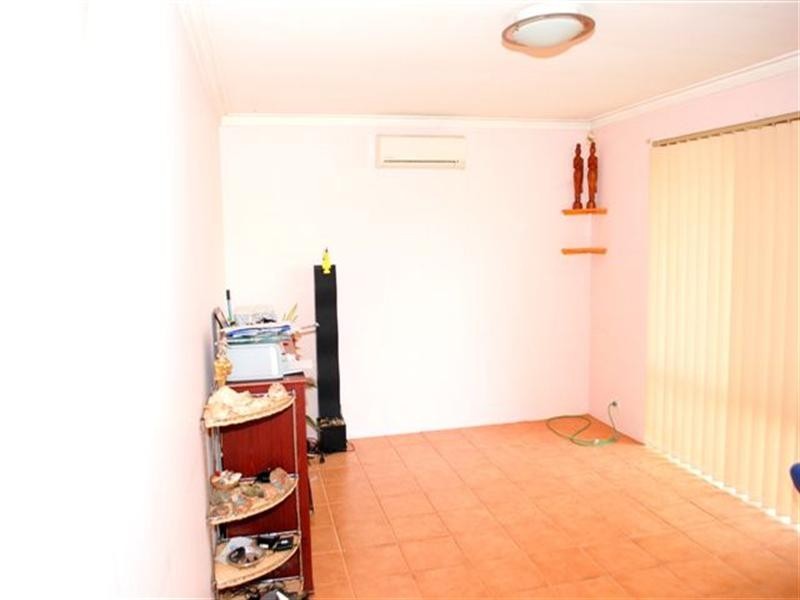 14 Fysh Place, Huntingdale WA 6110