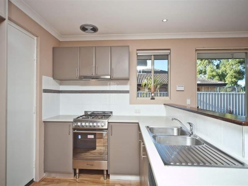 154 Harpenden Street, Huntingdale WA 6110