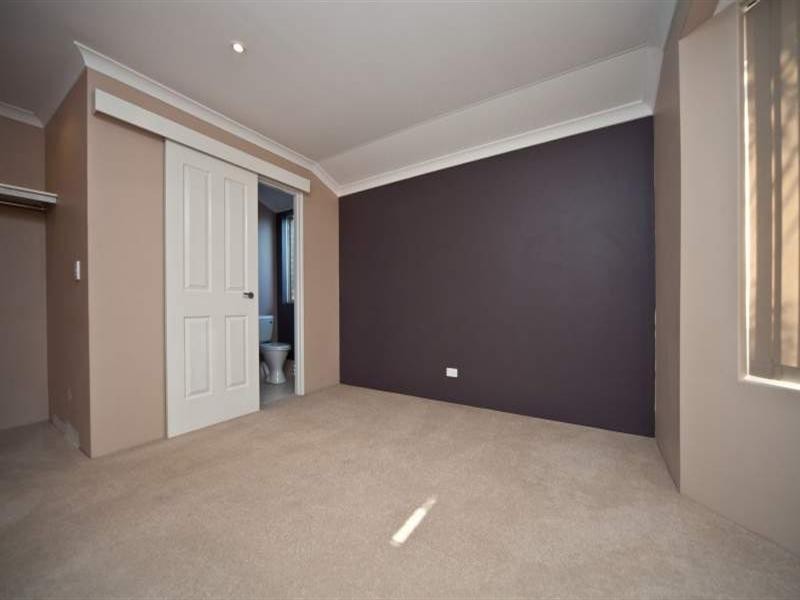 154 Harpenden Street, Huntingdale WA 6110