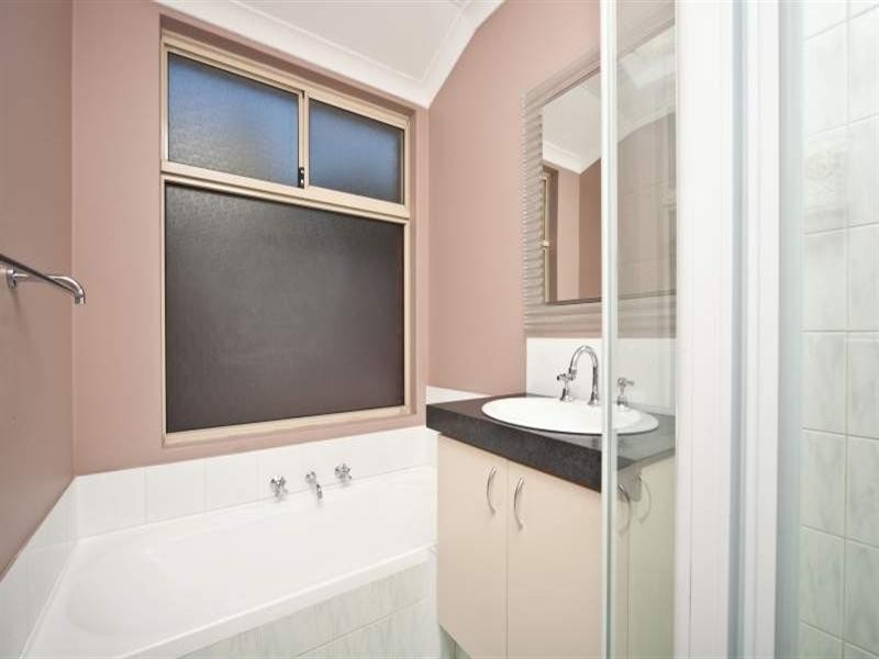 154 Harpenden Street, Huntingdale WA 6110