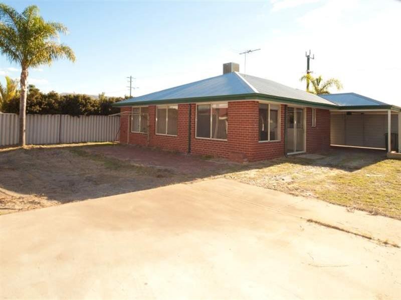 154 Harpenden Street, Huntingdale WA 6110