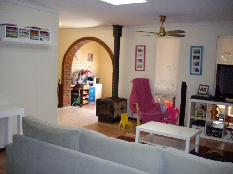 10 Rosekelly Road, Gosnells WA 6110