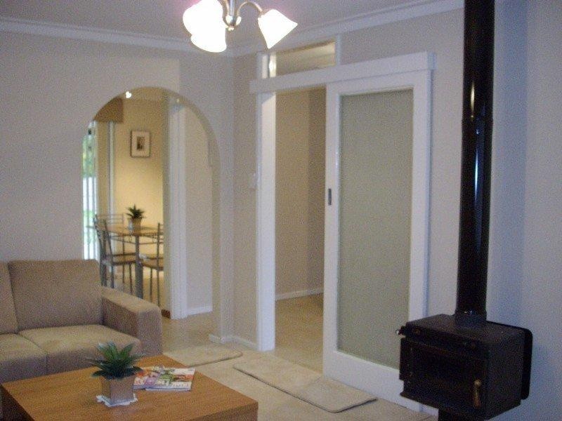 8 Watsonia Street, Maddington WA 6109