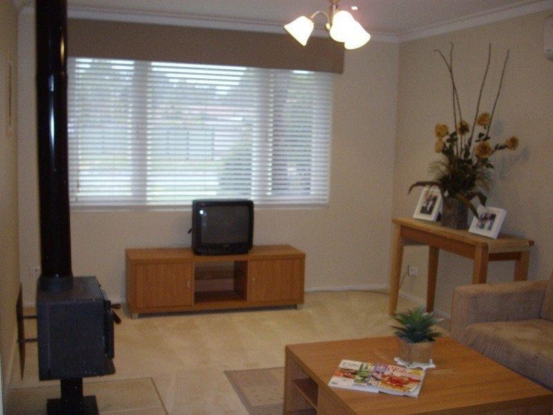 8 Watsonia Street, Maddington WA 6109