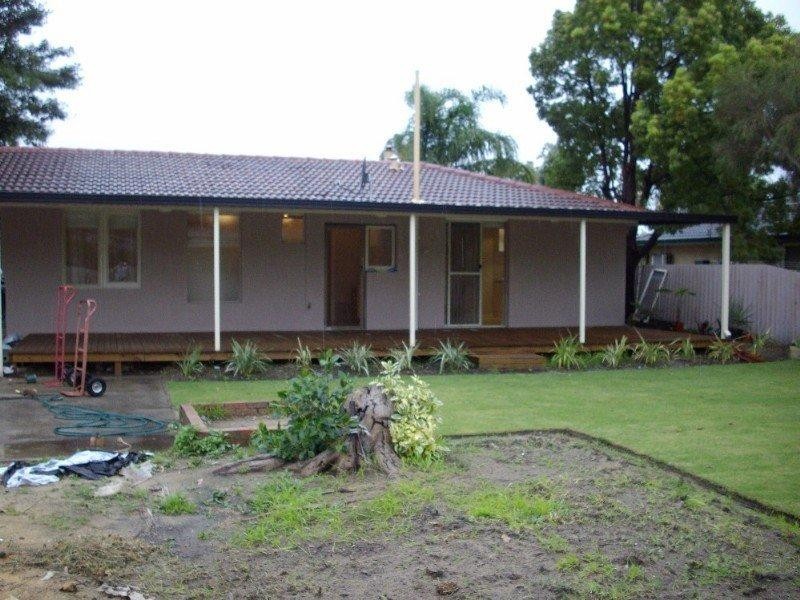 8 Watsonia Street, Maddington WA 6109