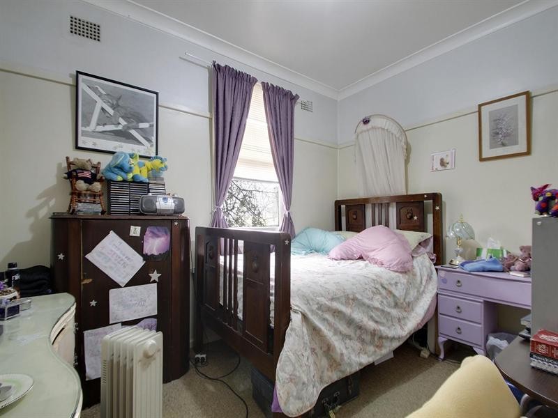 75 Finlay Road, Goulburn NSW 2580