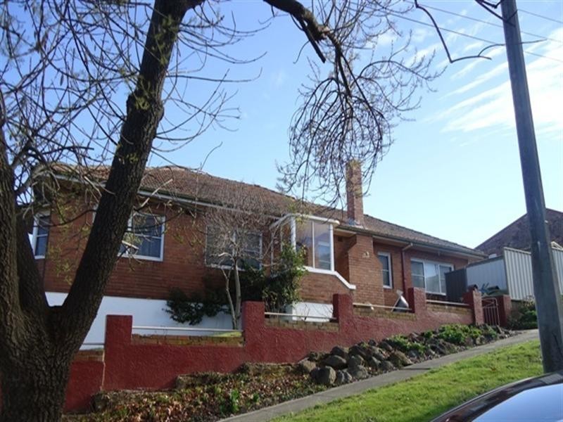 98 Cowper Street, Goulburn NSW 2580