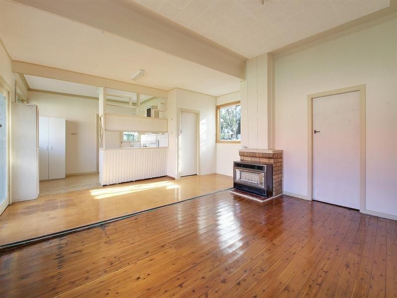 16 Opal Street, Goulburn NSW 2580