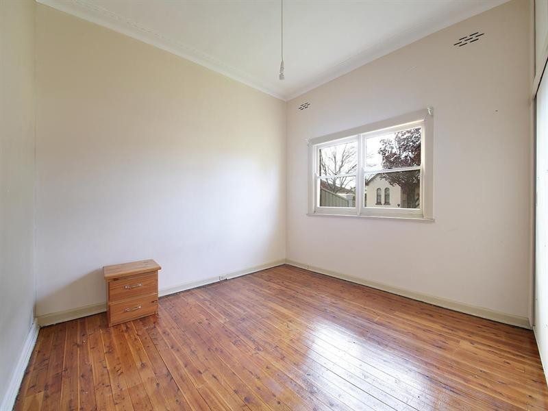 16 Opal Street, Goulburn NSW 2580