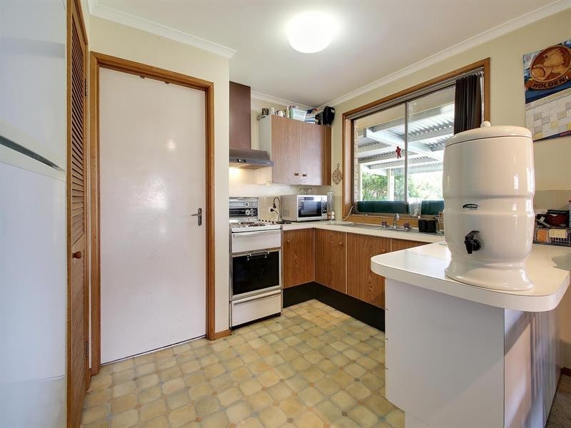 7 Yarrowlow Street, Goulburn NSW 2580