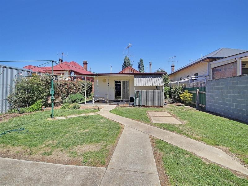 36 Marsden Street, Crookwell NSW 2583