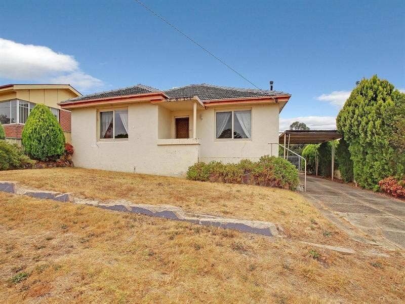 9 Princes Avenue, Goulburn NSW 2580