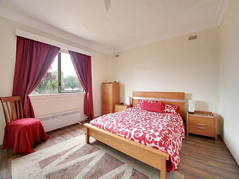 9 Princes Avenue, Goulburn NSW 2580